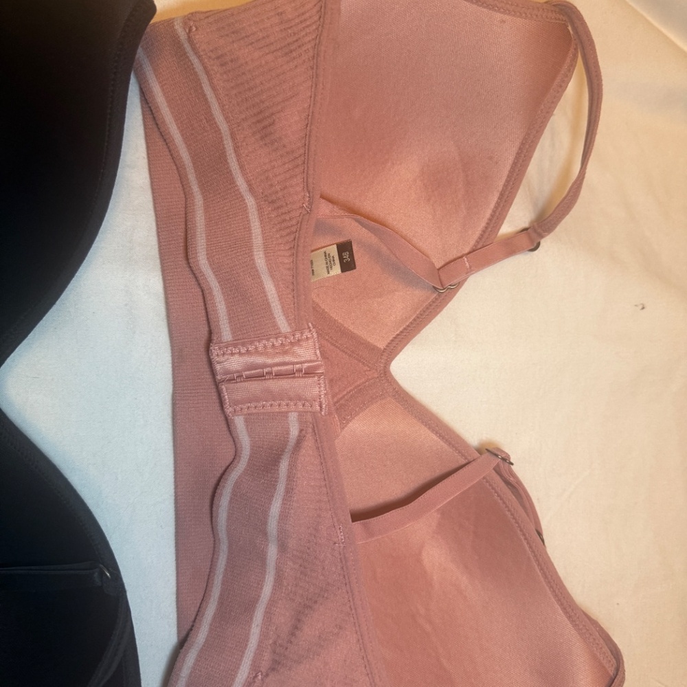Buy as a bundle LUCKY BRAND set of 2 Bras blue color and pink size 34B RN 71222 - Picture 6 of 9
